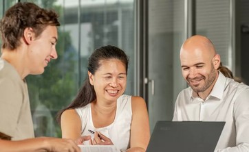 Summer School Trustworthy AI – Machine Learning Meets Blockchain at OTH Regensburg |Germany